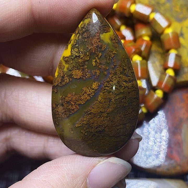 玛瑙/玉髓未镶嵌颈饰