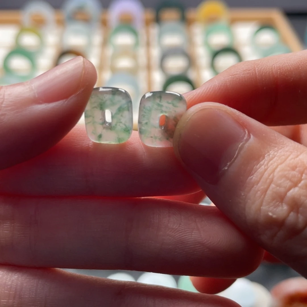 定制翡翠未镶嵌沱*人翡翠