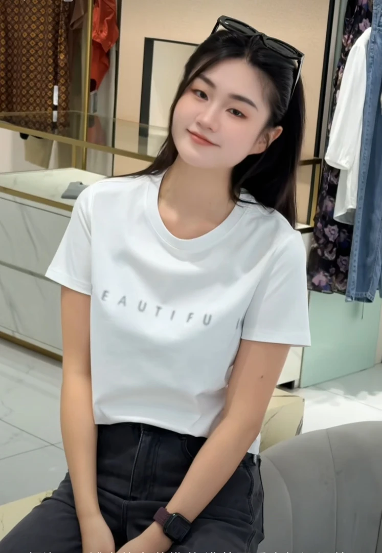 LINGZI/领姿圆领字母通勤百搭合体短袖LZ340982