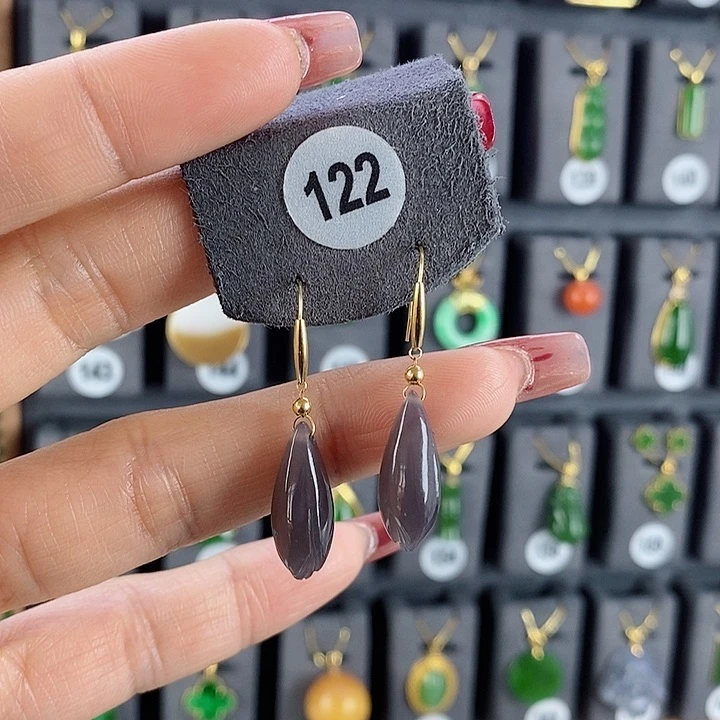 和田玉耳饰18K金镶嵌