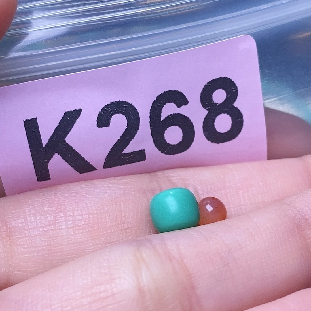 未镶嵌南红玛瑙珠宝奇石