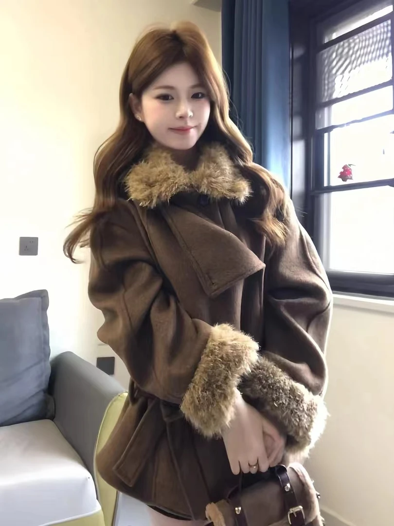 2025年秋冬季新款毛毛拼接毛呢外套3618