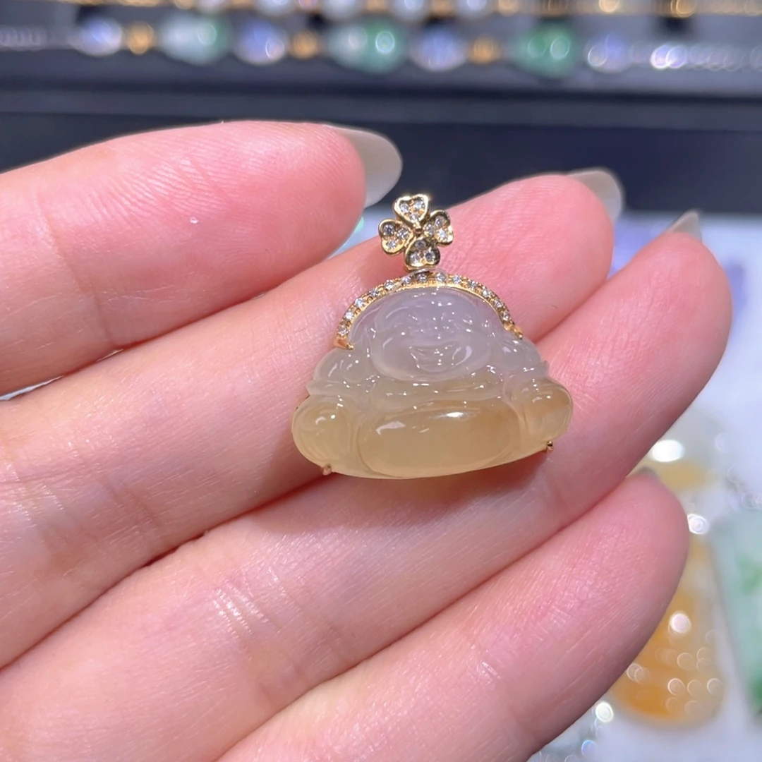 颈饰18K金镶嵌翡翠翡翠