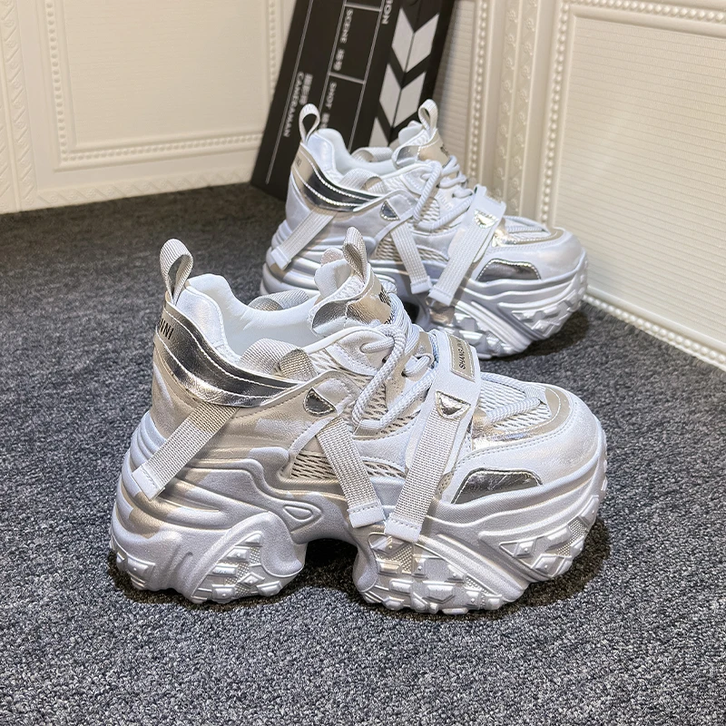 10CM内增高老爹鞋女2025夏季新款超高跟小个子显瘦网面透气运动鞋