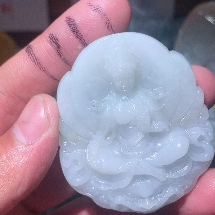 翡翠未镶嵌颈饰保真天然a货翡翠