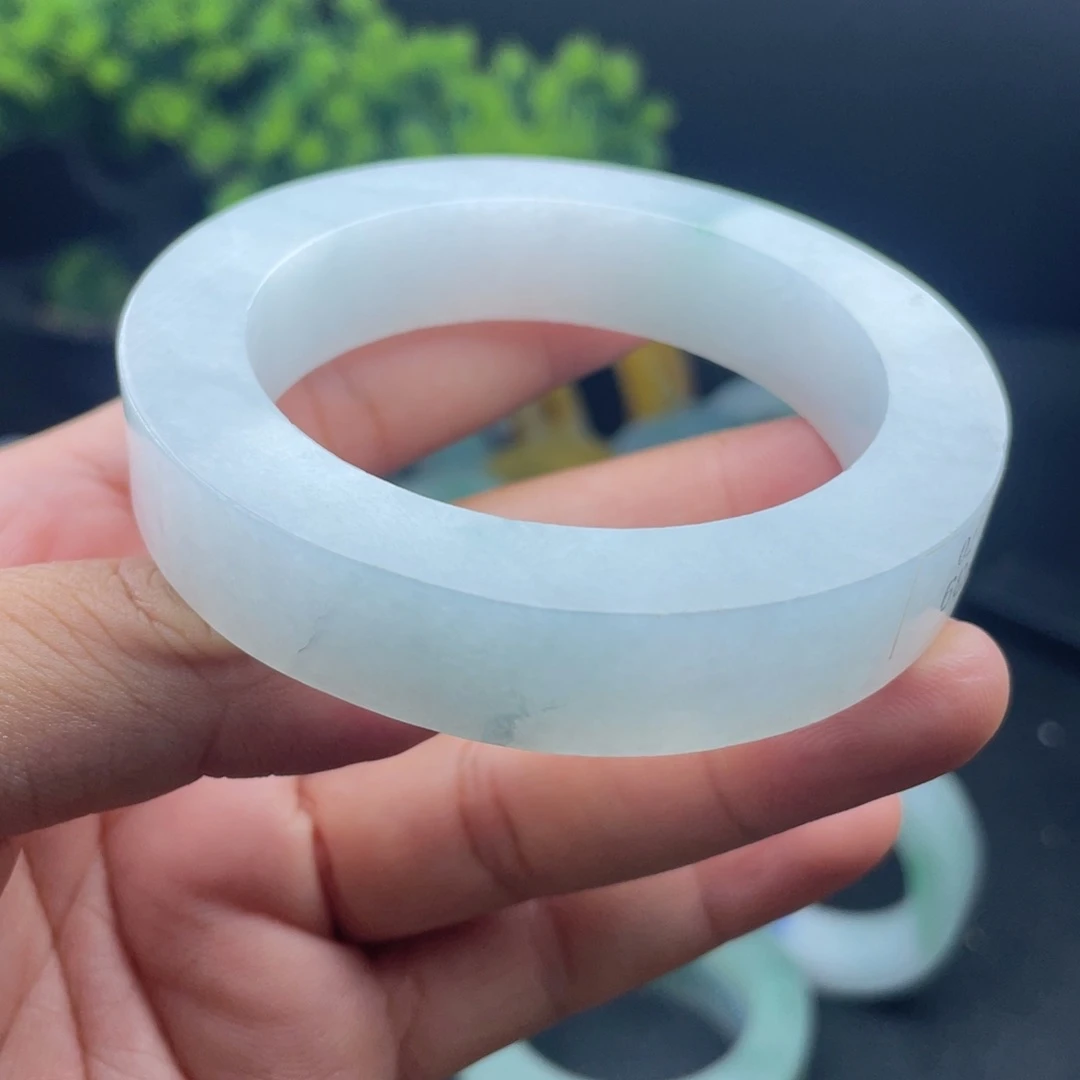 未镶嵌不退不换定制翡翠