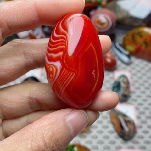 未镶嵌玛瑙/玉髓珠宝奇石