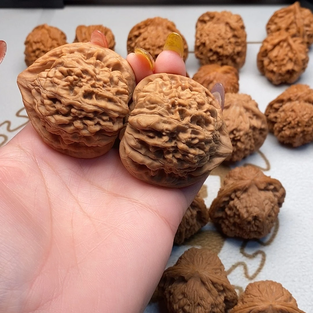 美***华把件桃核47尺大官帽