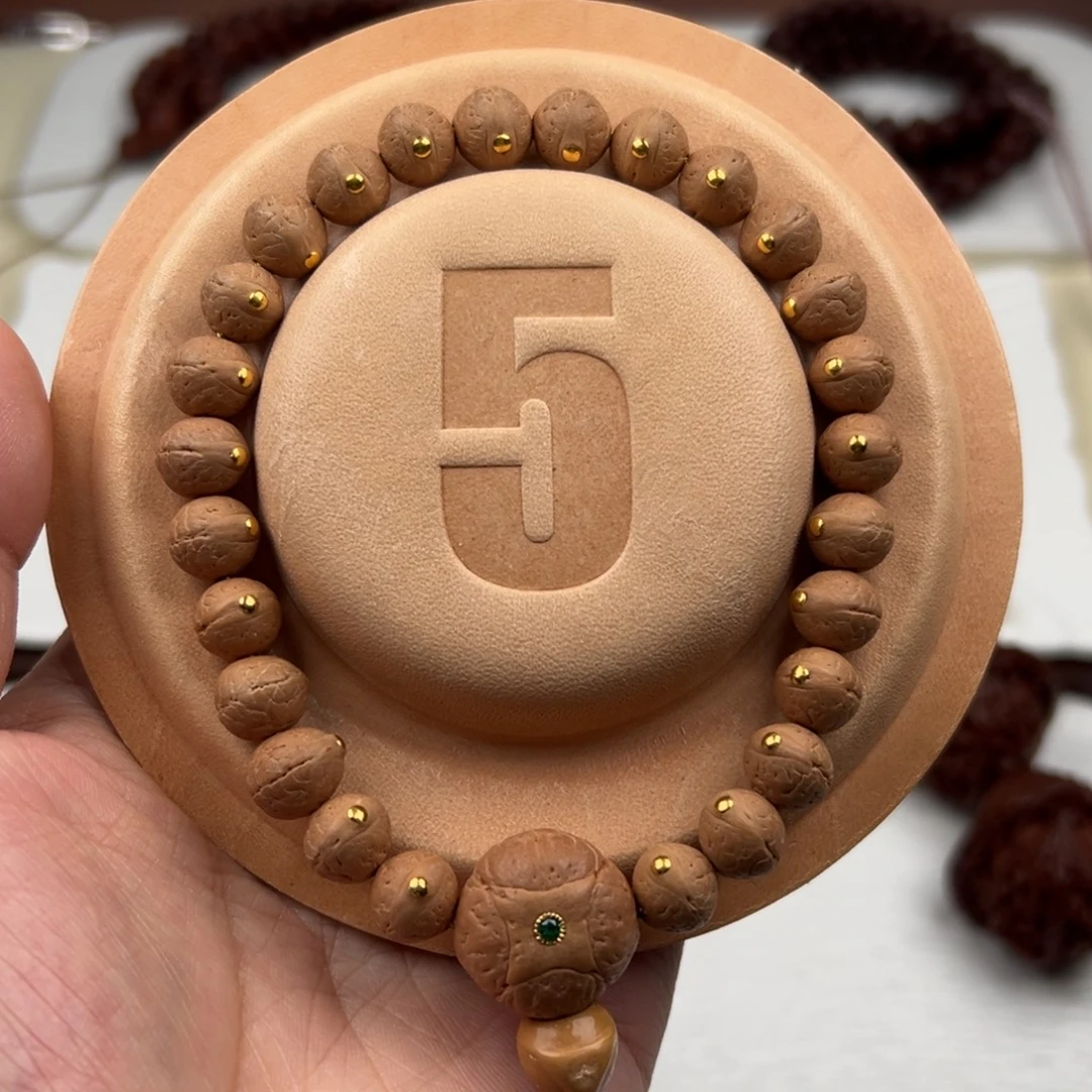 凤眼菩提吊坠9,5金钉