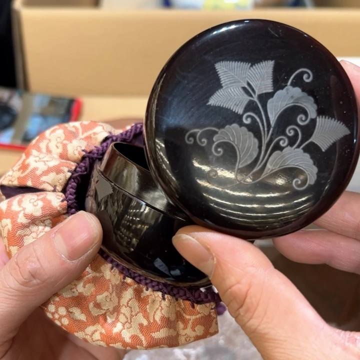 瓷器周边默认瑕疵1