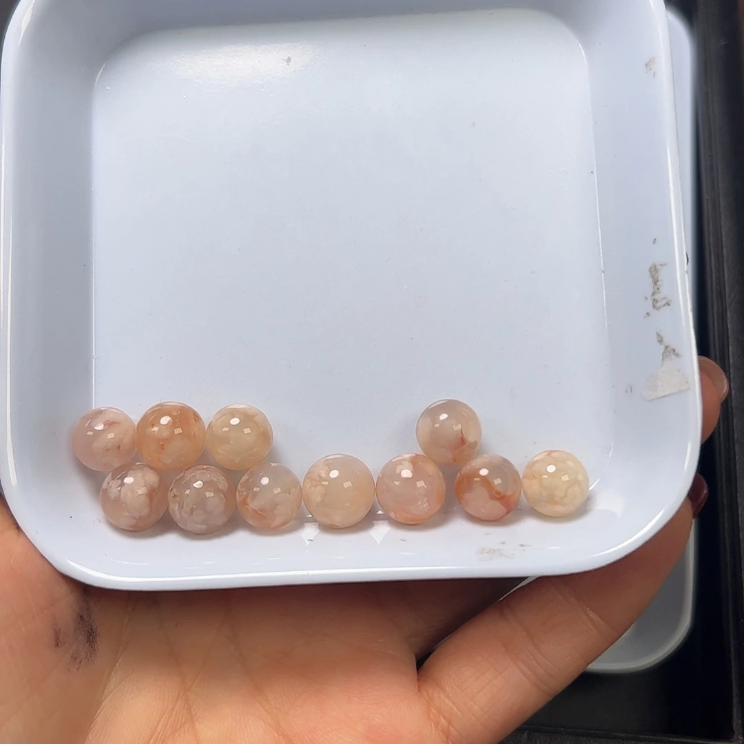 玛瑙/玉髓珠宝半成品未镶嵌如*?
