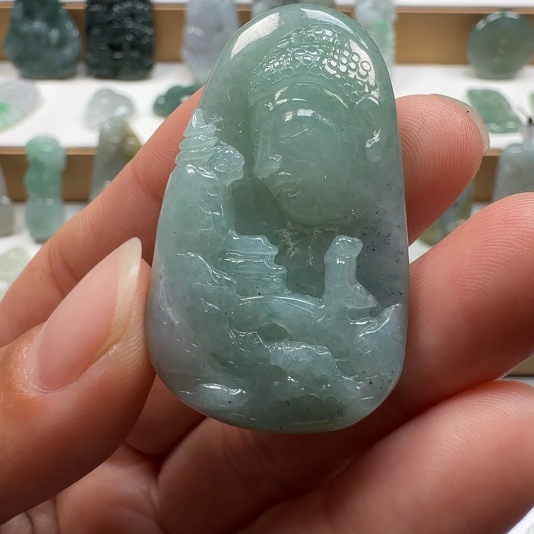 翡翠未镶嵌颈饰翡翠