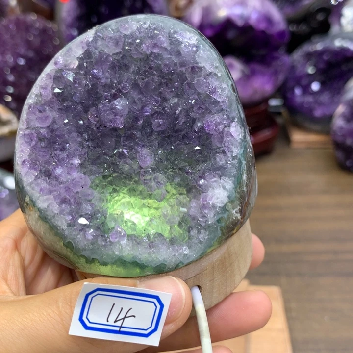 晶镇福利未镶嵌紫晶