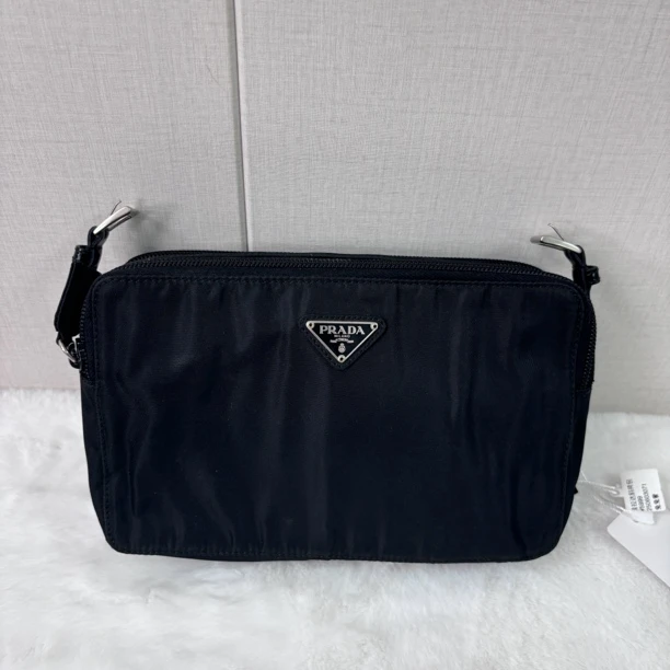 95新 Prada/普拉达 暮野奢品/普拉达单肩包/26026