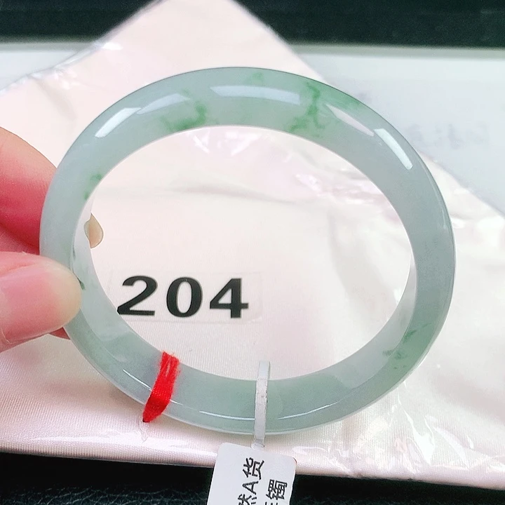 翡翠未镶嵌手镯204