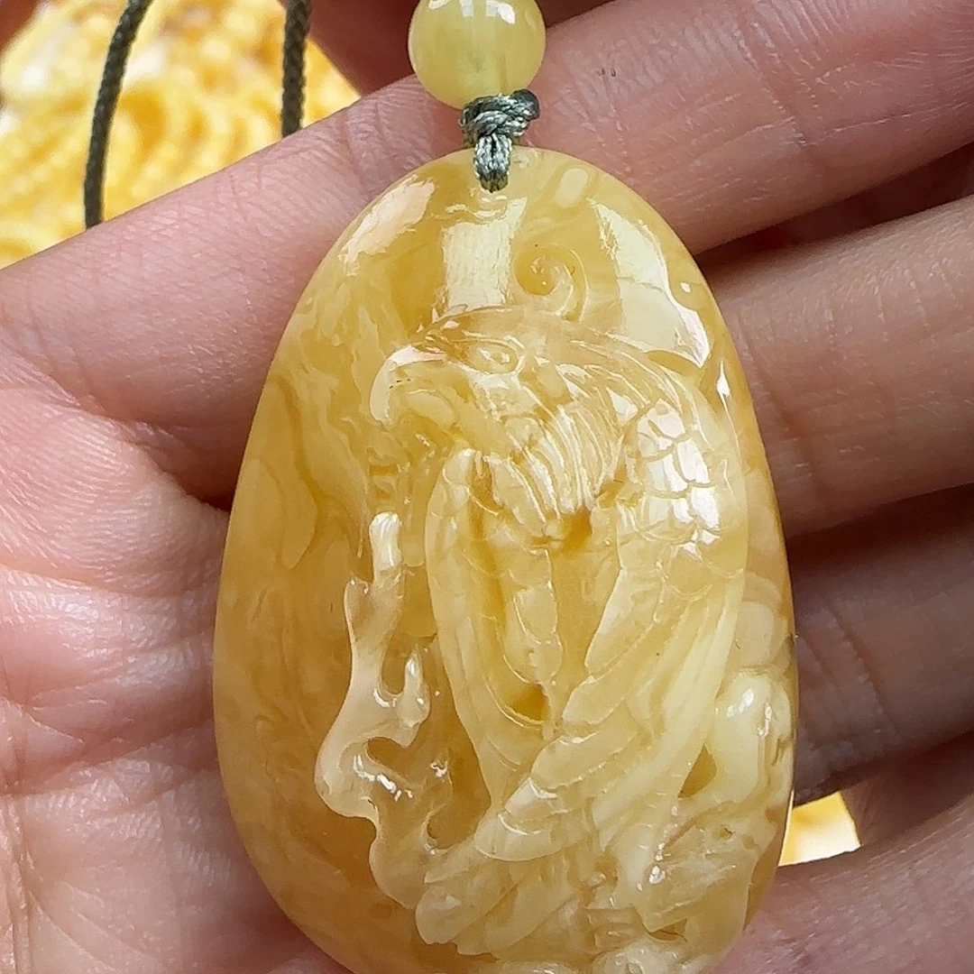 蜜蜡未镶嵌珠宝奇石