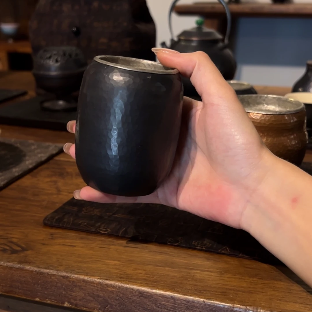 陶瓷。 陶瓷。