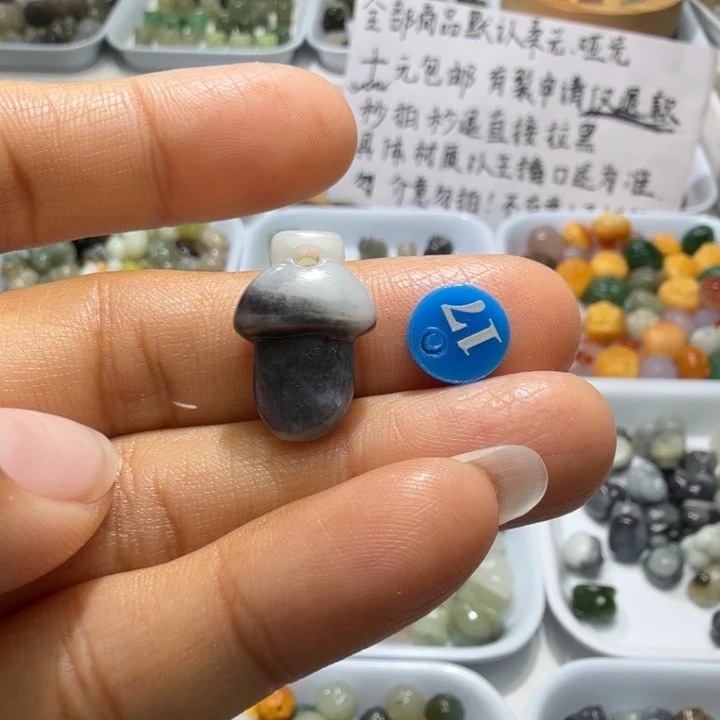 和田玉未镶嵌珠宝奇石