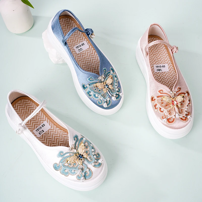 原创国风厚底刺绣软底百搭女士老北京布鞋1913-83