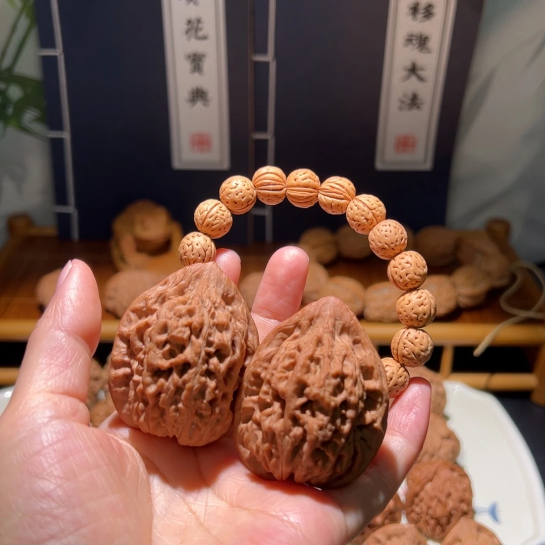 文玩核桃把件天外陨铁陪嫁手串