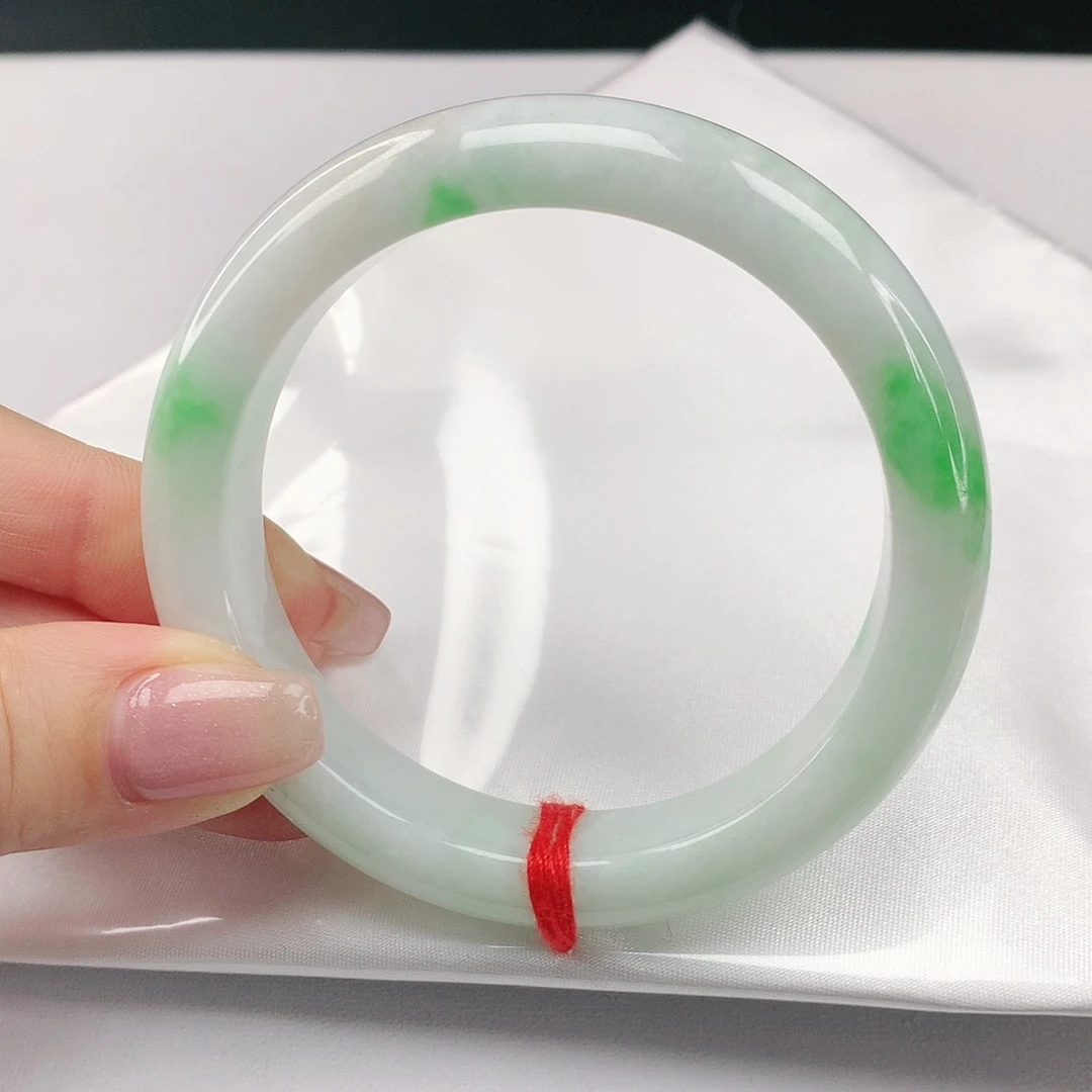 翡翠手镯未镶嵌翡翠641