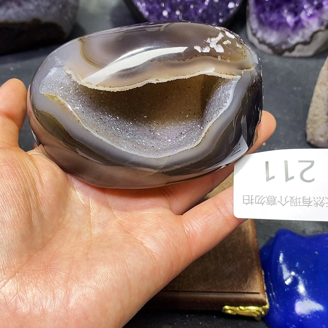 未镶嵌水晶大型摆件（非配饰）