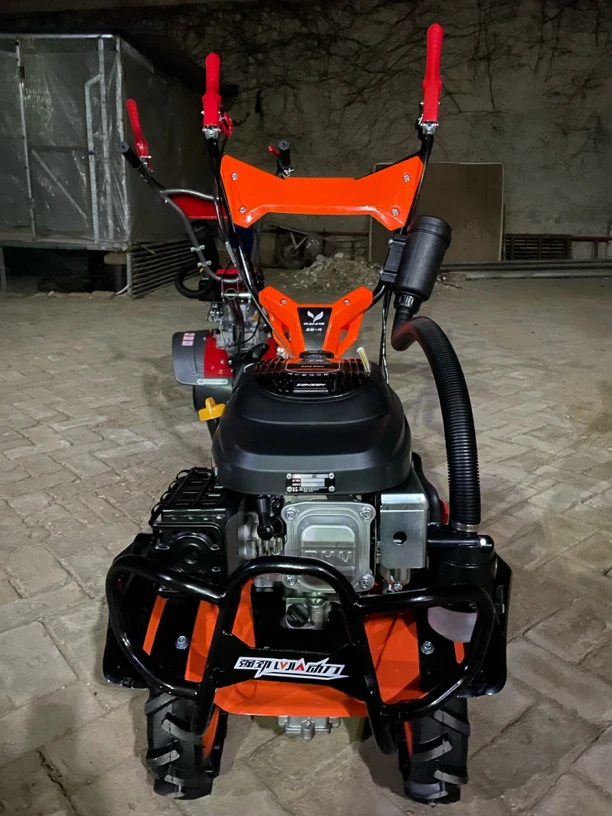宗申XP225 反向离合多功能除草机开沟机旋耕机一机多用的一款机器
