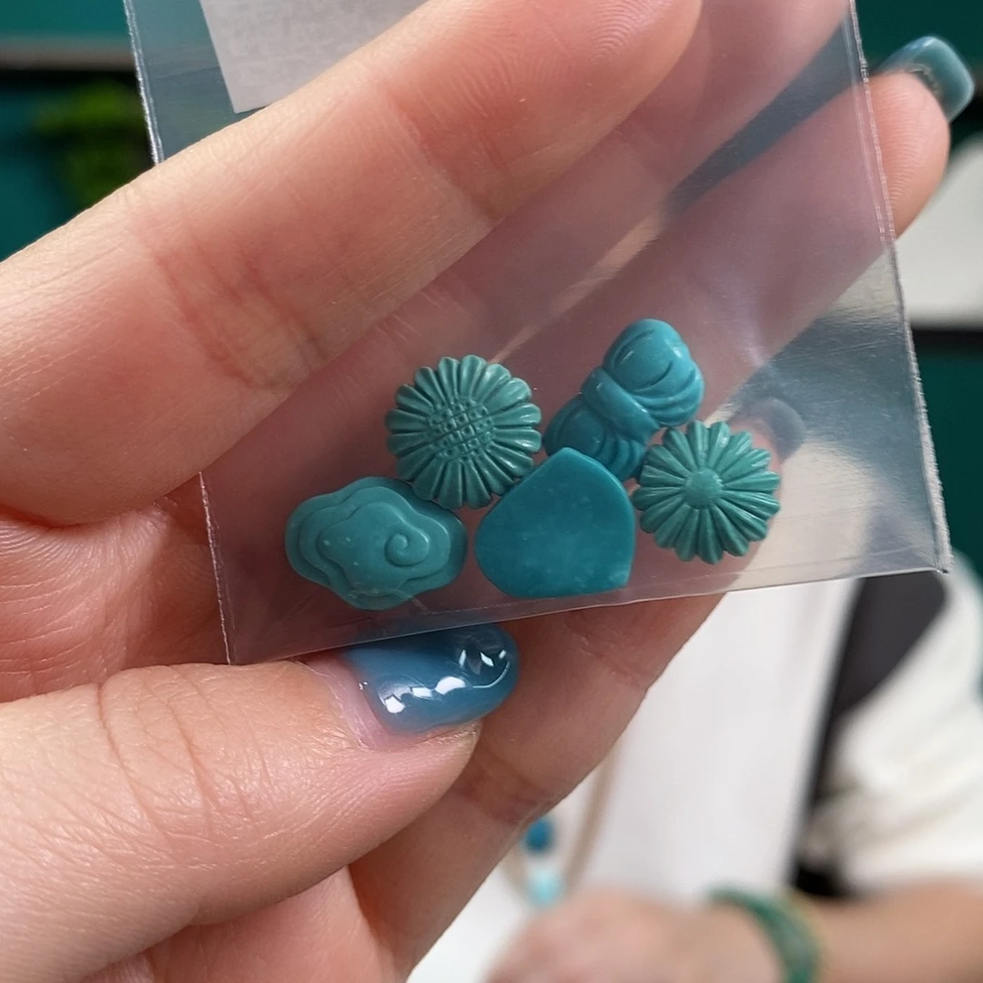 绿松石珠宝奇石未镶嵌