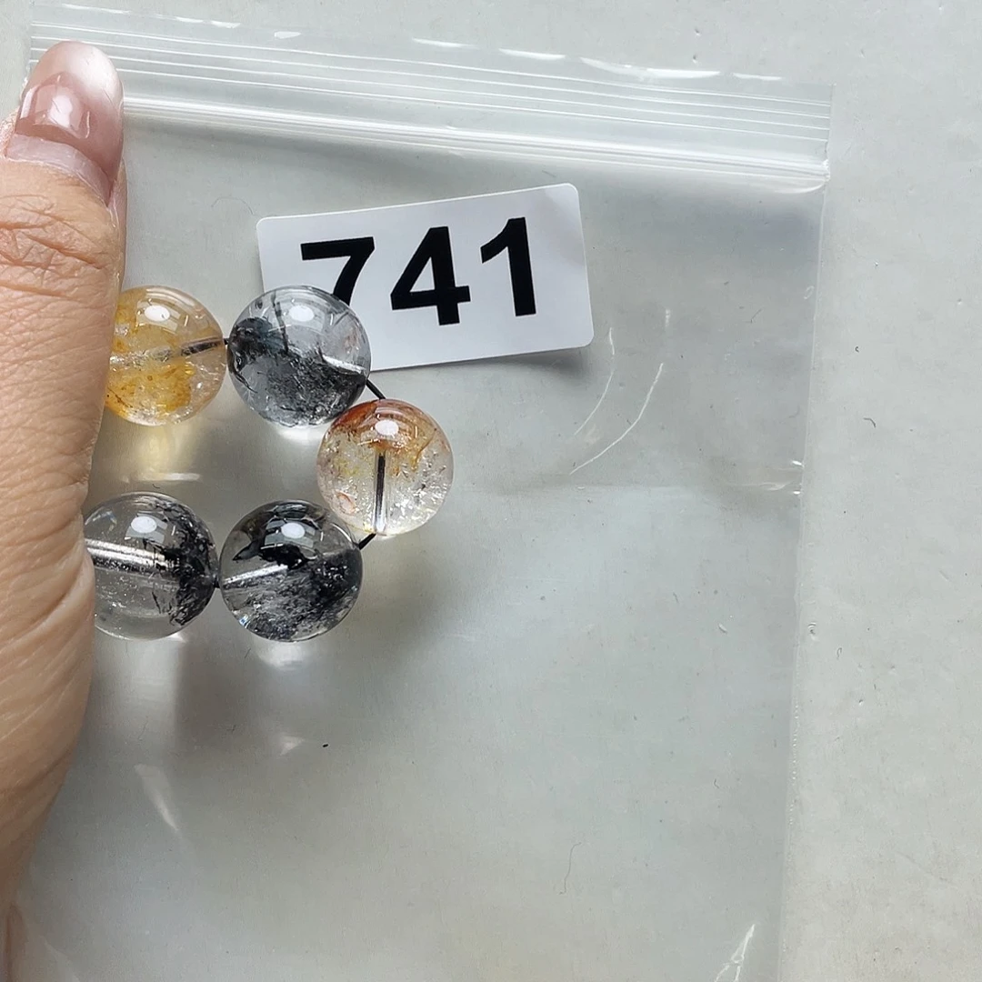 手串741。 未镶嵌水晶R***n
