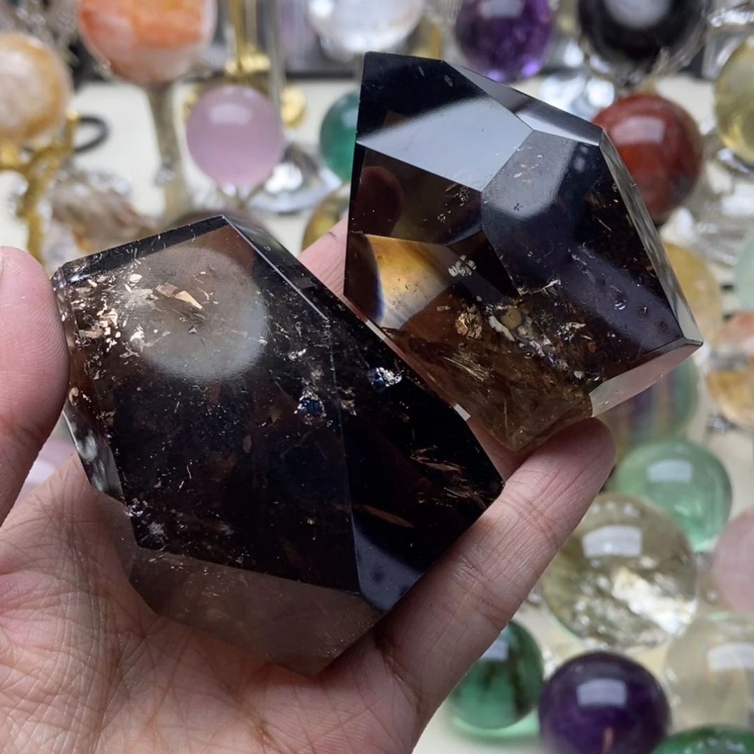 水晶摆件未镶嵌伊****猪水晶