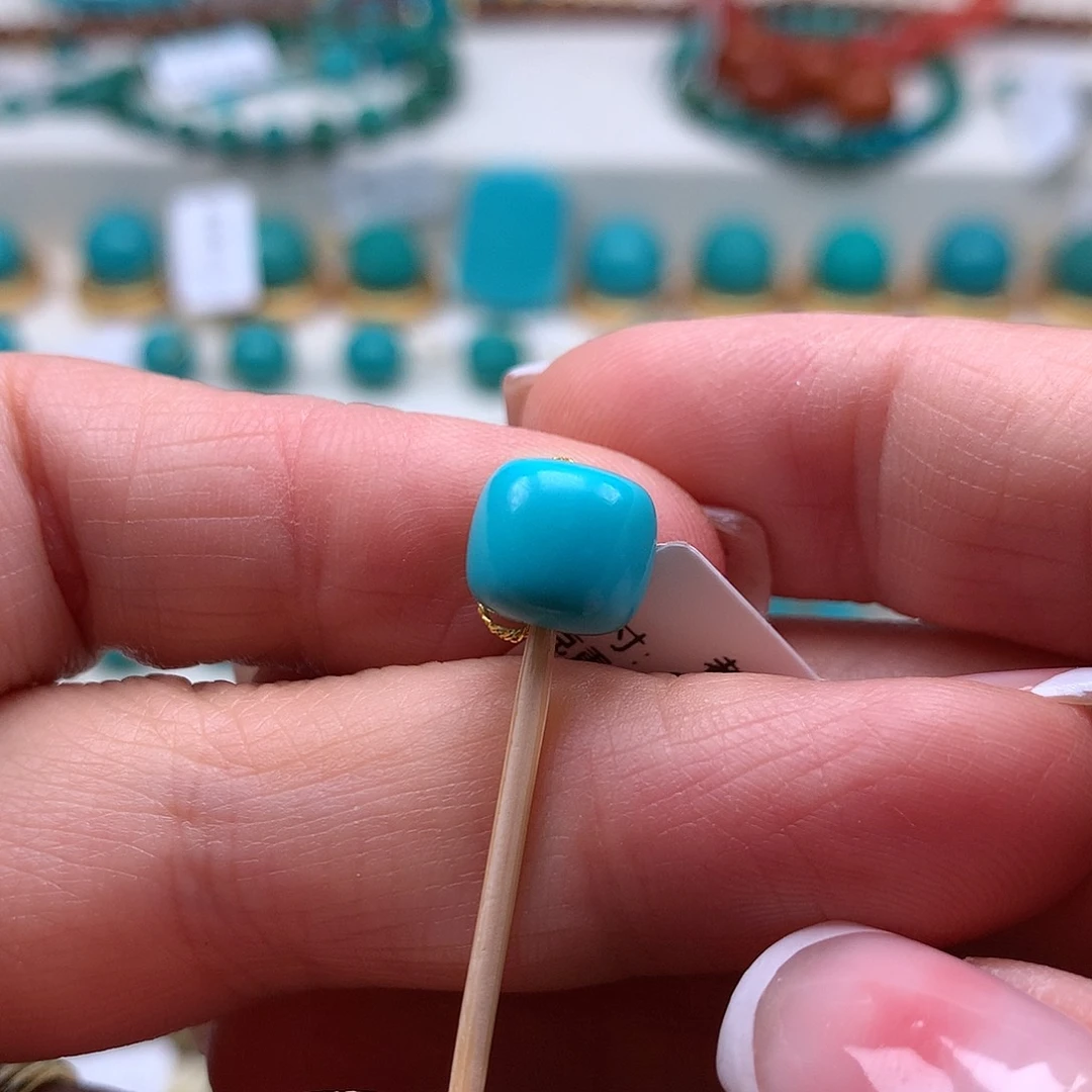 绿松石未镶嵌绿松石配饰淼*