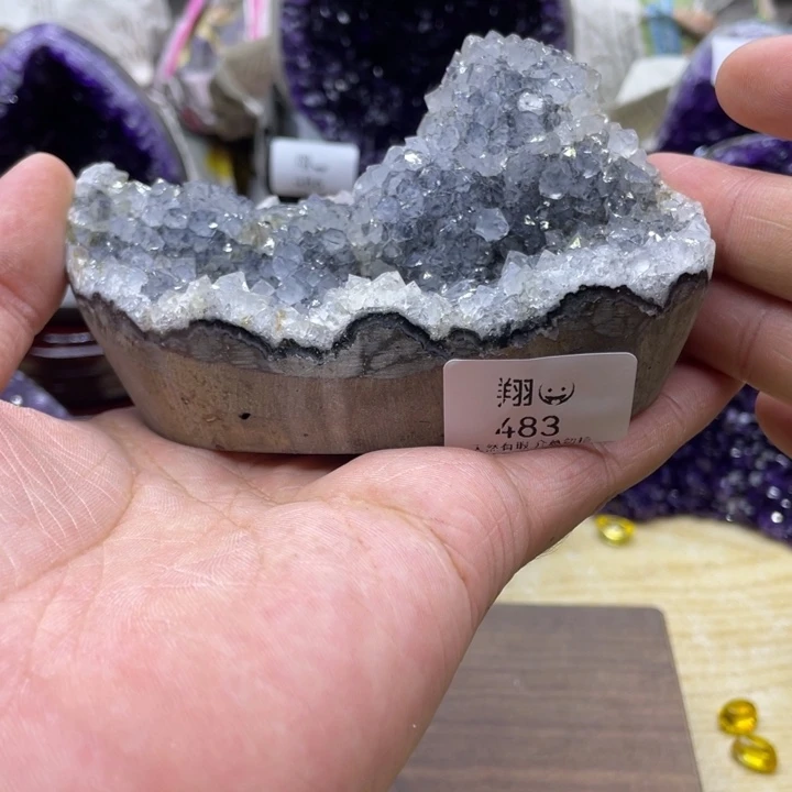 未镶嵌水晶大型摆件（非配饰）