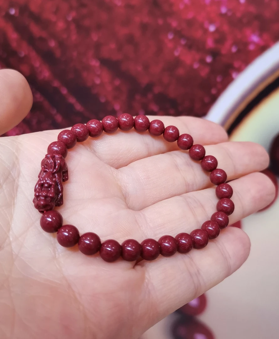 含辰砂工艺品天然高含量紫金砂朱砂貔貅女款6mm