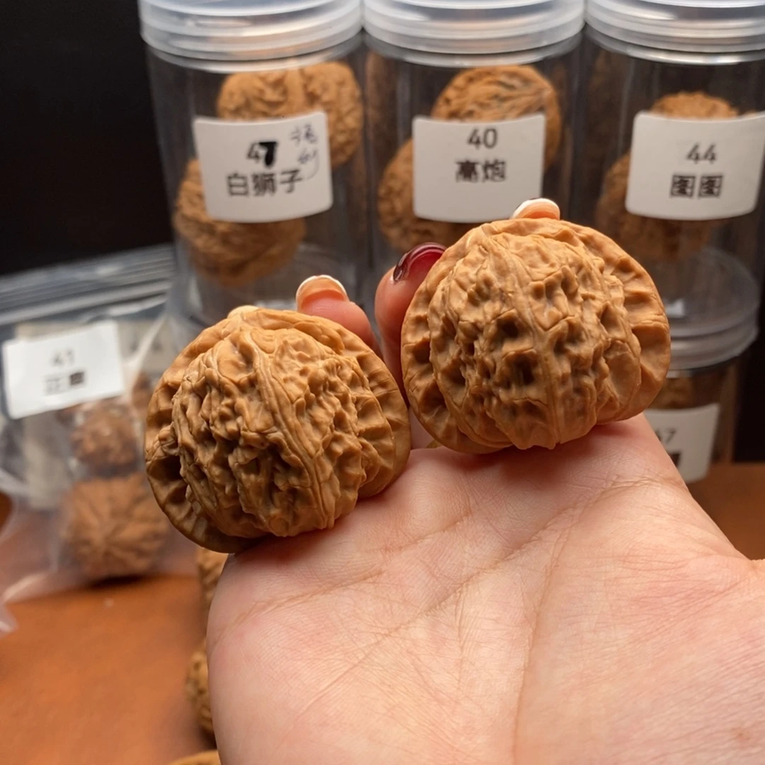 平***遂吊坠文玩核桃文玩核桃白狮子