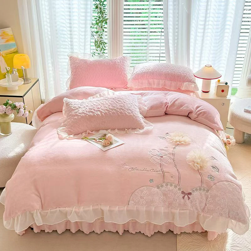加厚牛奶蚕宝宝绒床盖四件套韩式双面绒被套法式床盖三件套【梦幻】
