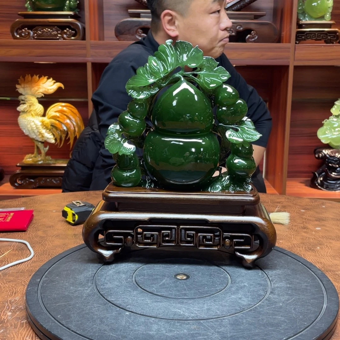 佛***佑玉手工雕刻岫玉摆件