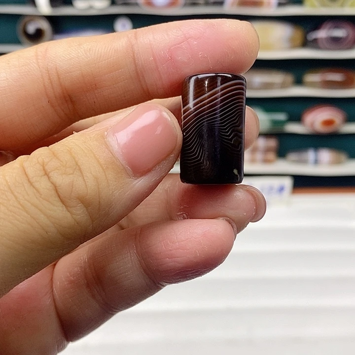 恒***哥玛瑙/玉髓未镶嵌颈饰