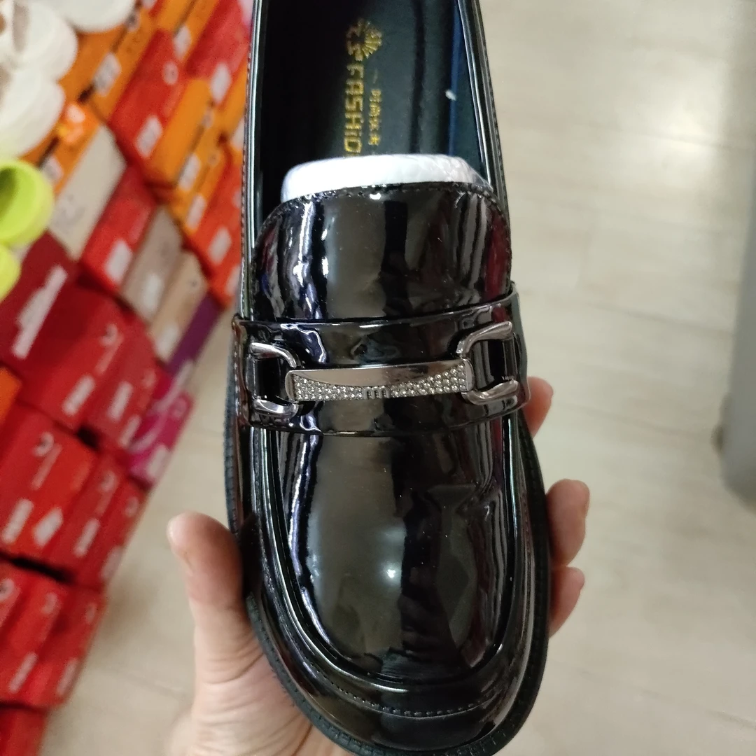 休闲鞋防滑中跟凉面户外乐福鞋豆豆鞋百搭薄款