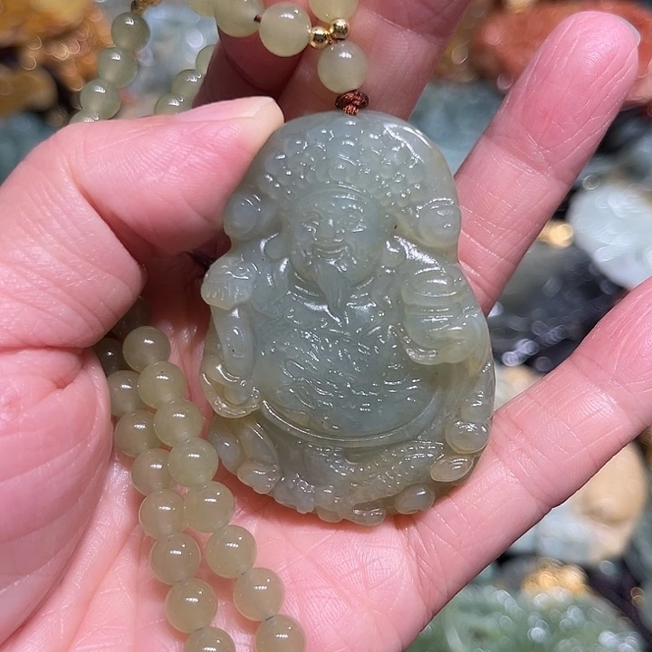 未镶嵌岫玉吊坠(赠链)
