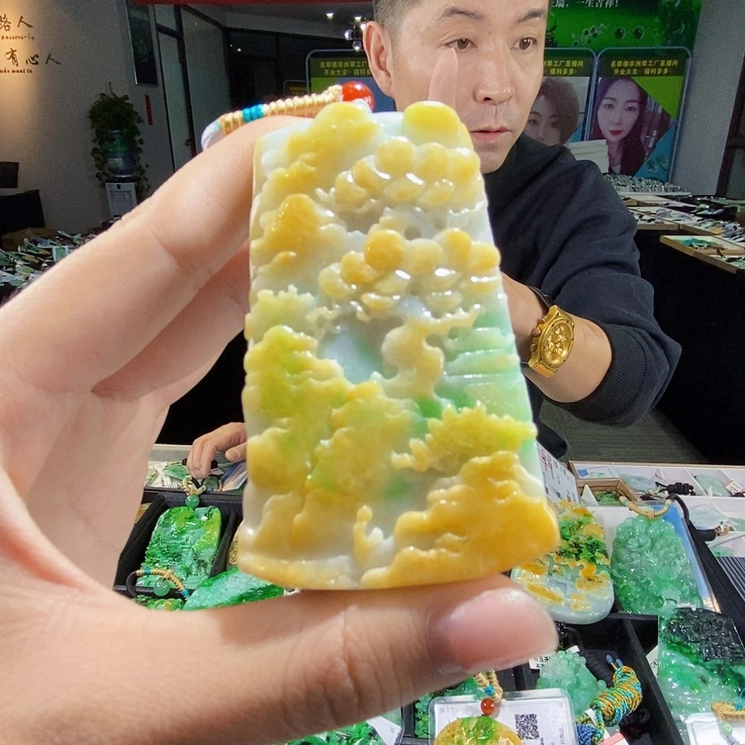 颈饰未镶嵌翡翠翡翠
