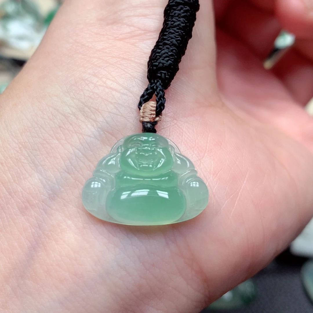 颈饰未镶嵌翡翠佛公