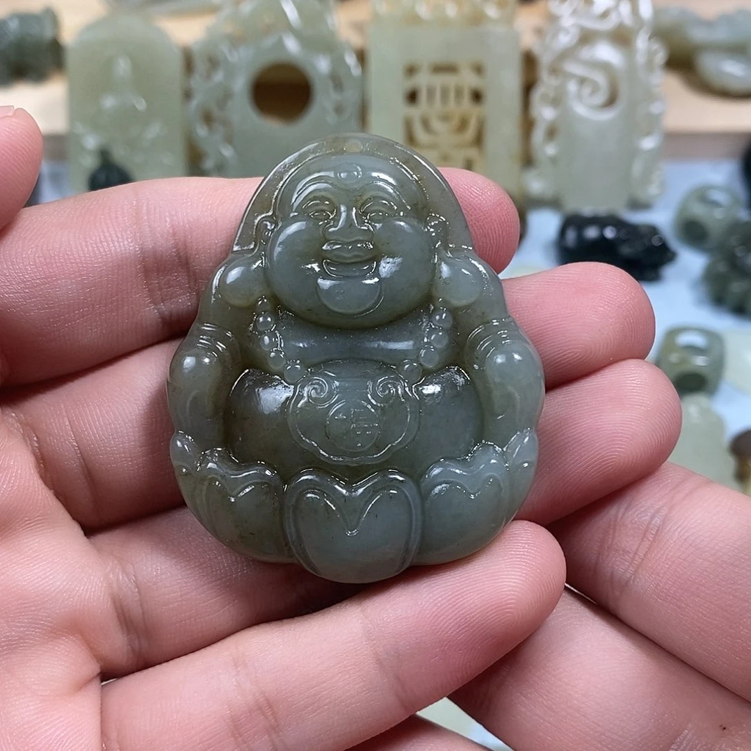 和田玉未镶嵌挂件