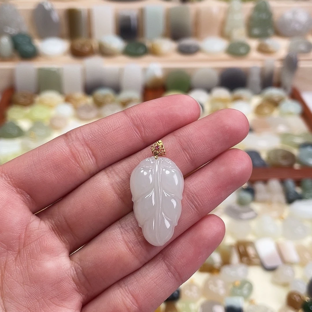 和田玉18K金镶嵌吊坠(不含链)