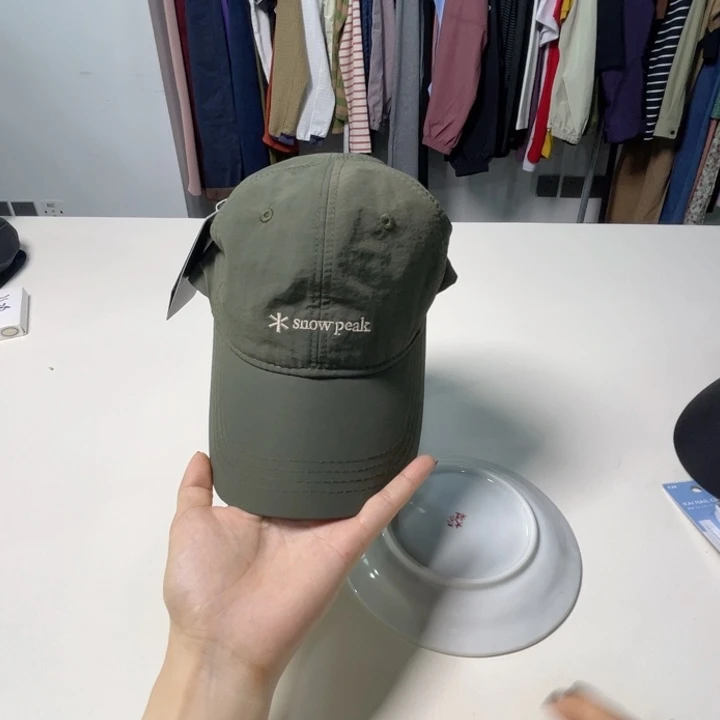 瓷片军绿色？？？？？？？？？？？？