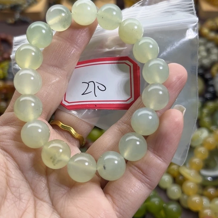 未镶嵌蛇纹石玉手链