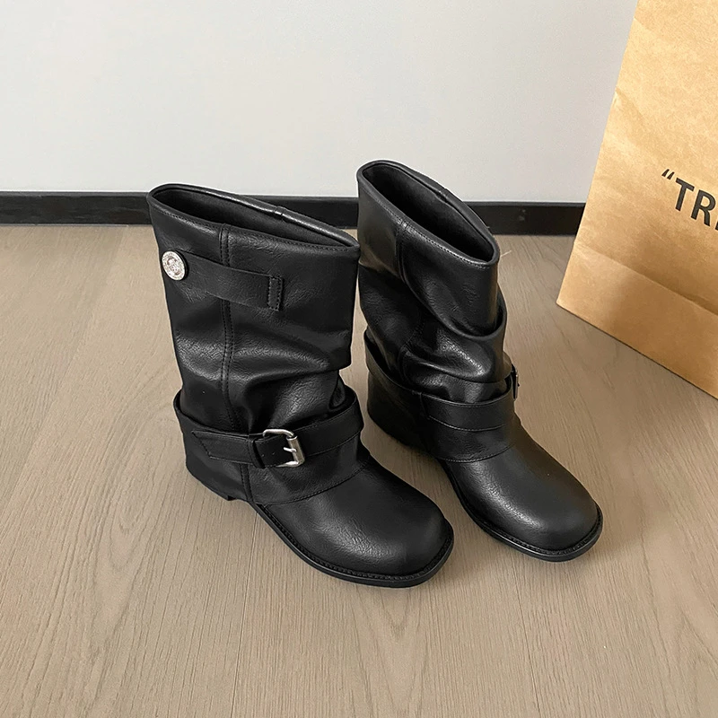 流光风~复古褶皱堆堆骑士短靴子2025年秋冬新款黑色西部牛仔靴女