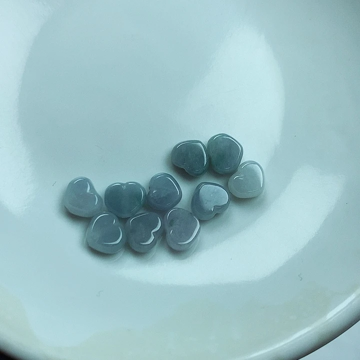 翡翠未镶嵌颈饰福利②