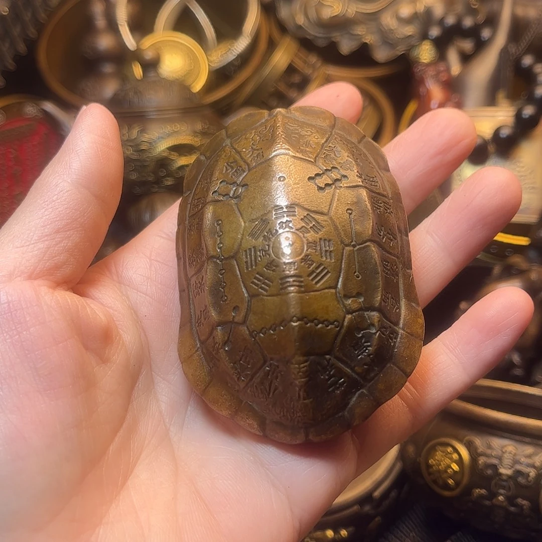 精美铜器工艺品等