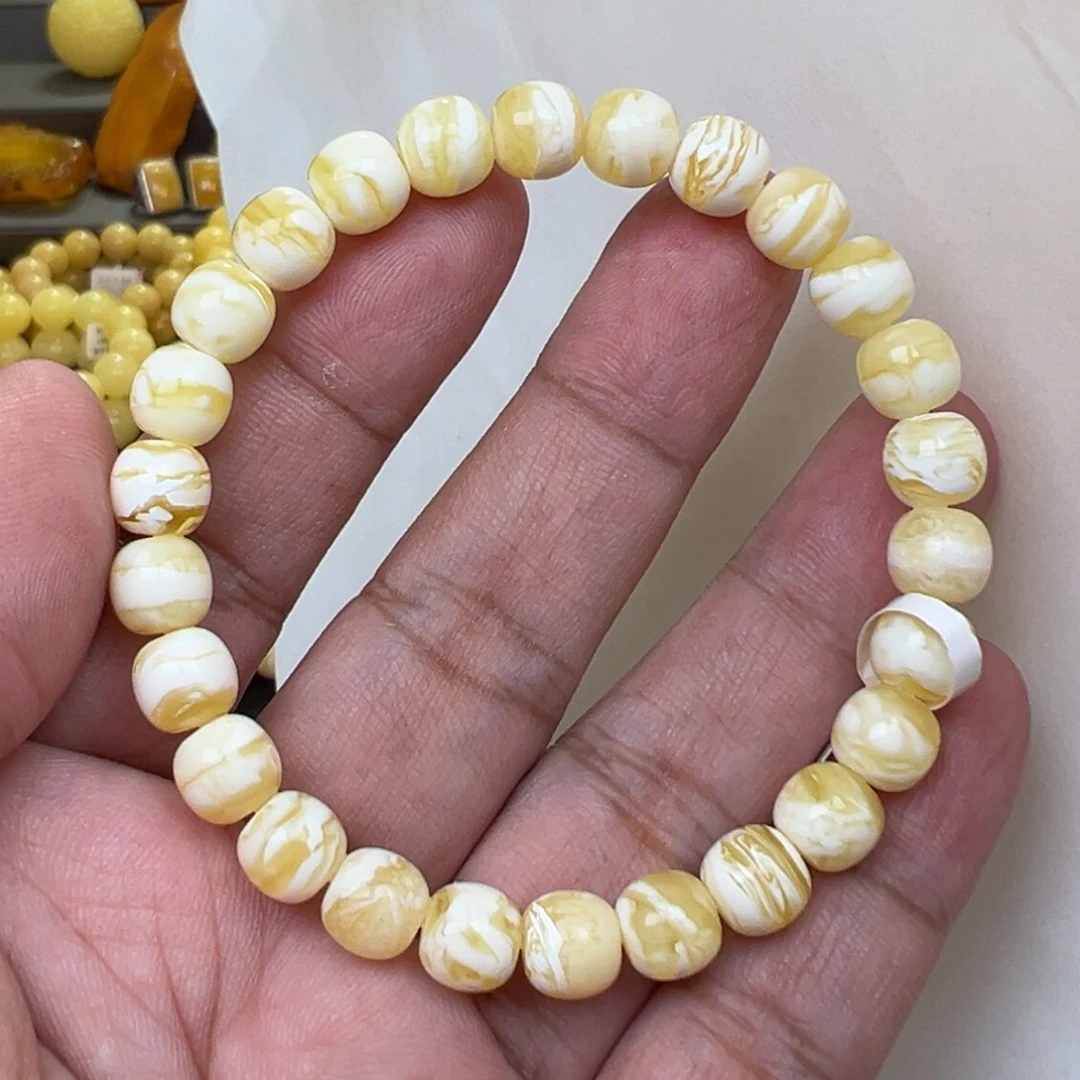 蜜蜡未镶嵌裸石8加7.85克