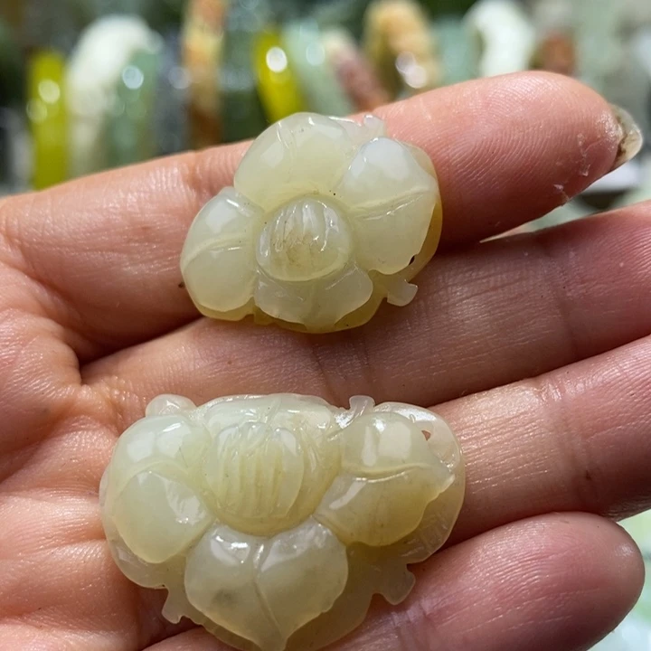 未镶嵌岫玉岫玉老吊坠玉